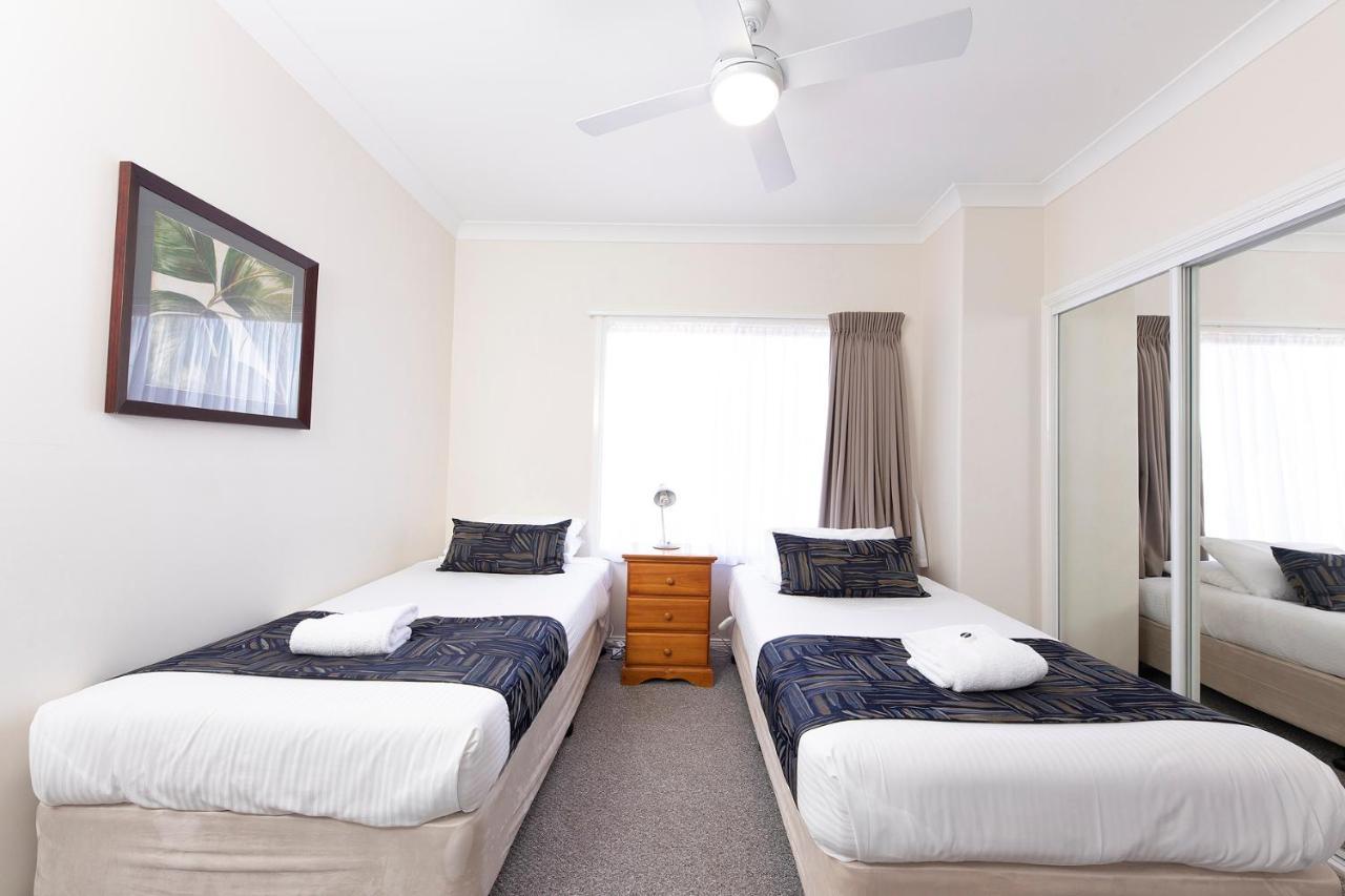 Meridian Beachside Apartments Олд-Бар Экстерьер фото