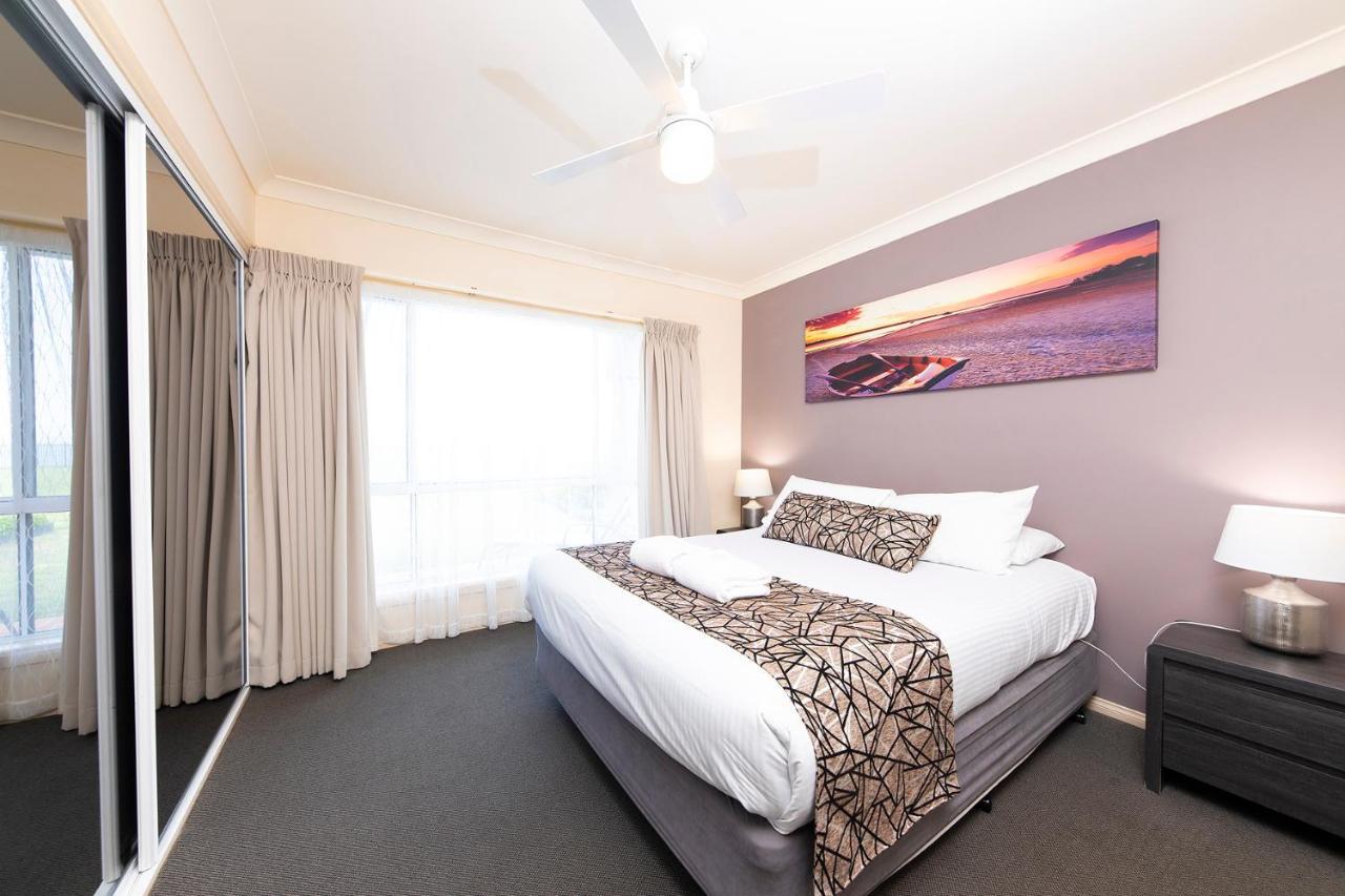 Meridian Beachside Apartments Олд-Бар Экстерьер фото